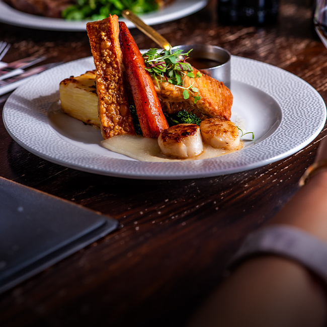 Explore our great offers on Pub food at The Victoria